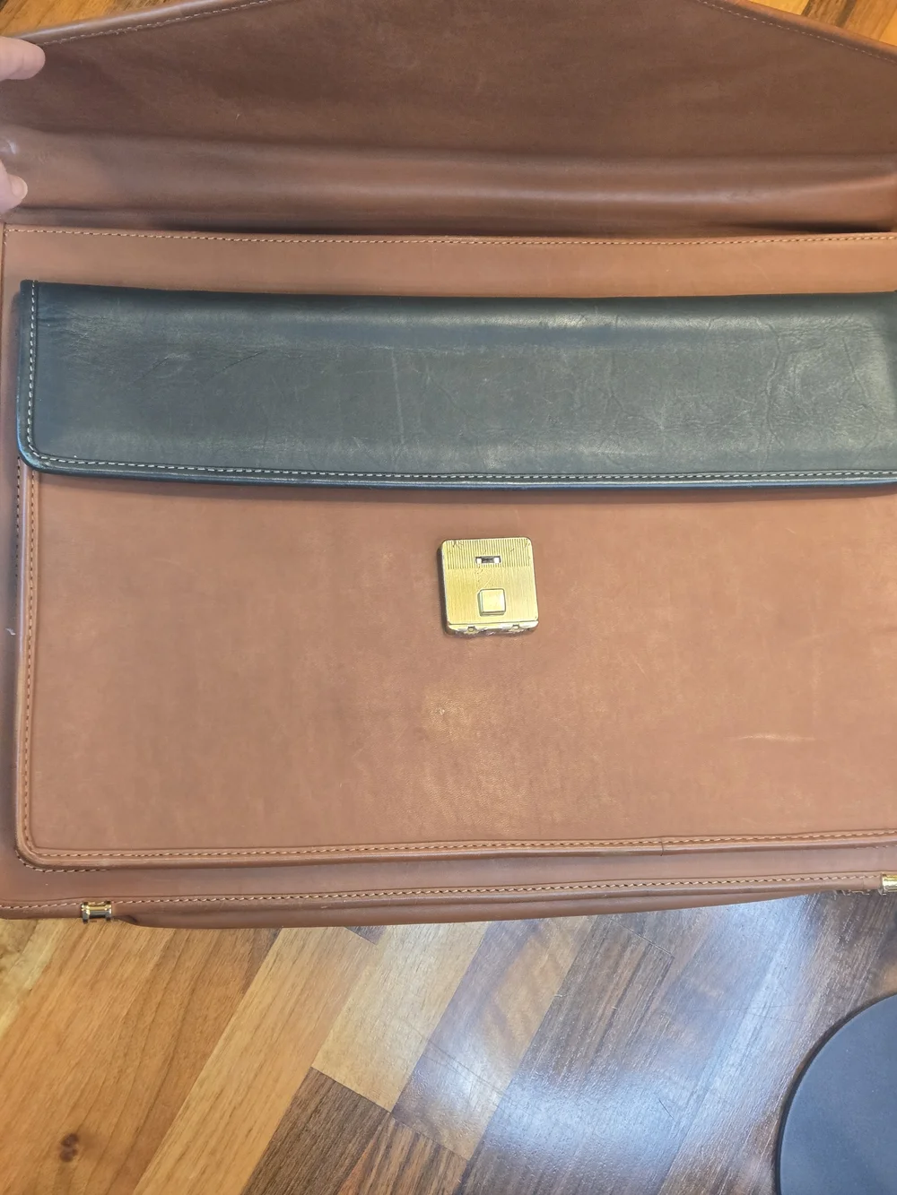 Mipelle Leather Briefcase 16.5